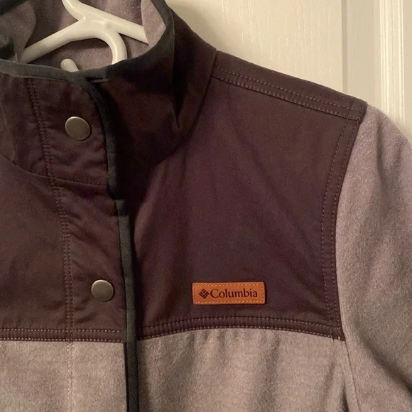 Columbia Jacket - Picture 4 of 10